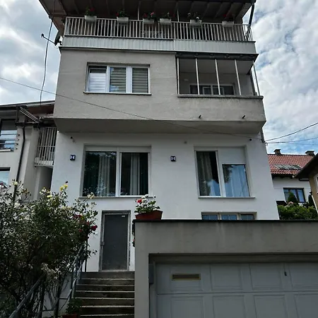 Astelliora Apartment Sarajevo Old Town Free Parking Lägenhet
