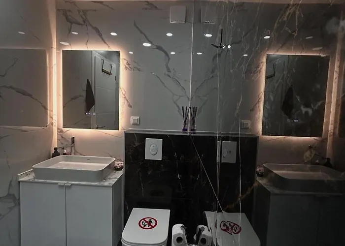 Apartman Astelliora Modern In Heart Of Old Town With Secure Parking