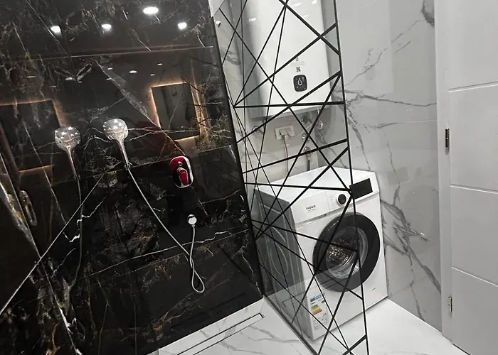 Astelliora Modern In Heart Of Old Town With Secure Parking Apartman