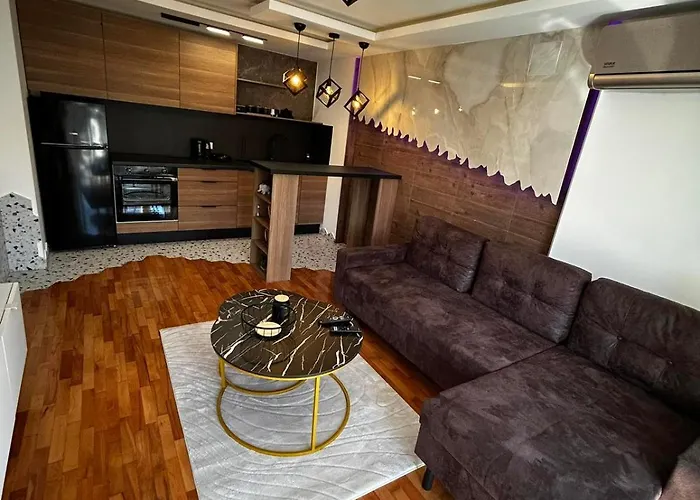 Apartman Astelliora Modern In Heart Of Old Town With Secure Parking *